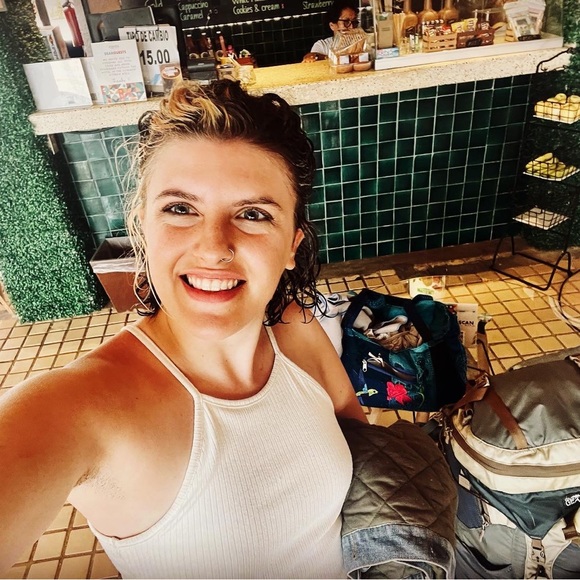 Meet your Posher, Phoebe - Picture 3 of 3